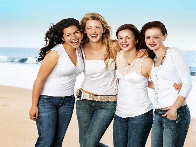 Let op! Speciale prijzen, toestemming vereist. Approval needed, Special fees apply!
The cast of The Sisterhood of the Traveling Pants
America Ferrera, Blake Lively, Amber Tamblyn and Alexis Bledel

Foto: Robert Erdmann / Icon / Hollandse Hoogte
RE664
*Geretoucheerd*
Medres op cd 007/05